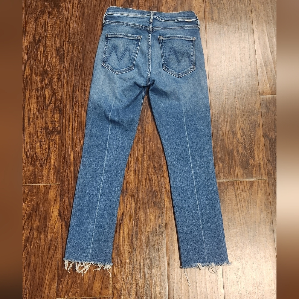 MOTHER Mid Rise The Rascal Ankle‎ Fray Jeans - Picture 4 of 8